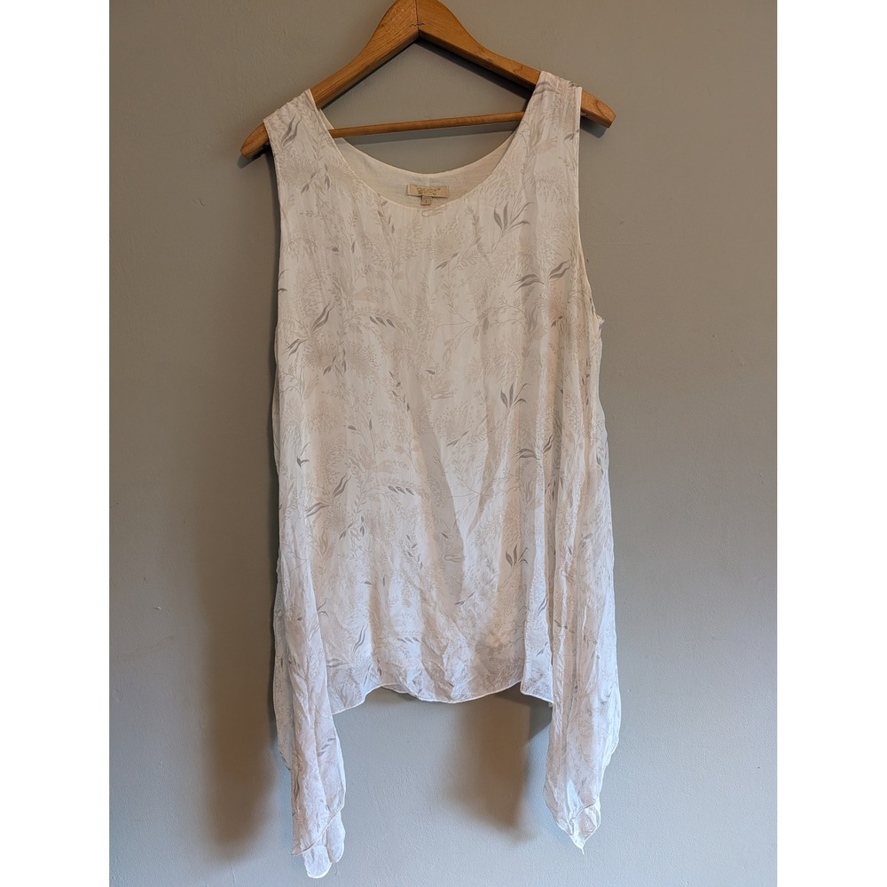Giusy Made in Italy 100% Silk Tank Top Floral Sharkbite Handkerchief Hem L White